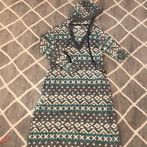 NWOT Anne Klein Fleece Nighty with hood